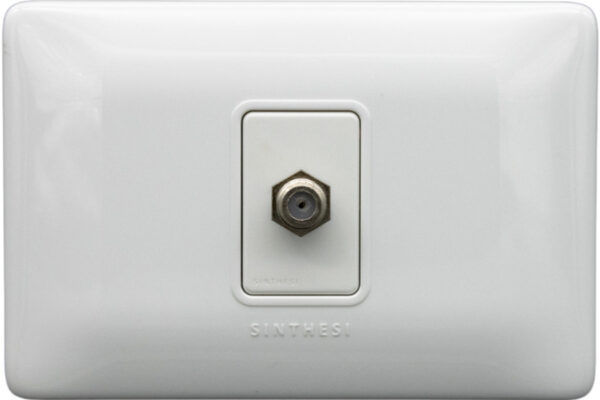 Placa toma coaxial TV SAT armado
