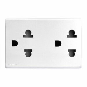 Tomacorriente Universal Duplex S33 Mate